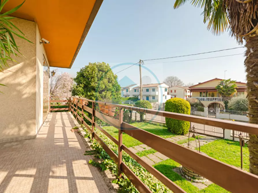 Immagine 23 di Casa indipendente in vendita  in Via Carducci a Salzano