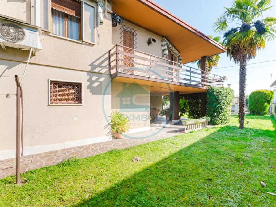 Immagine 24 di Casa indipendente in vendita  in Via Carducci a Salzano