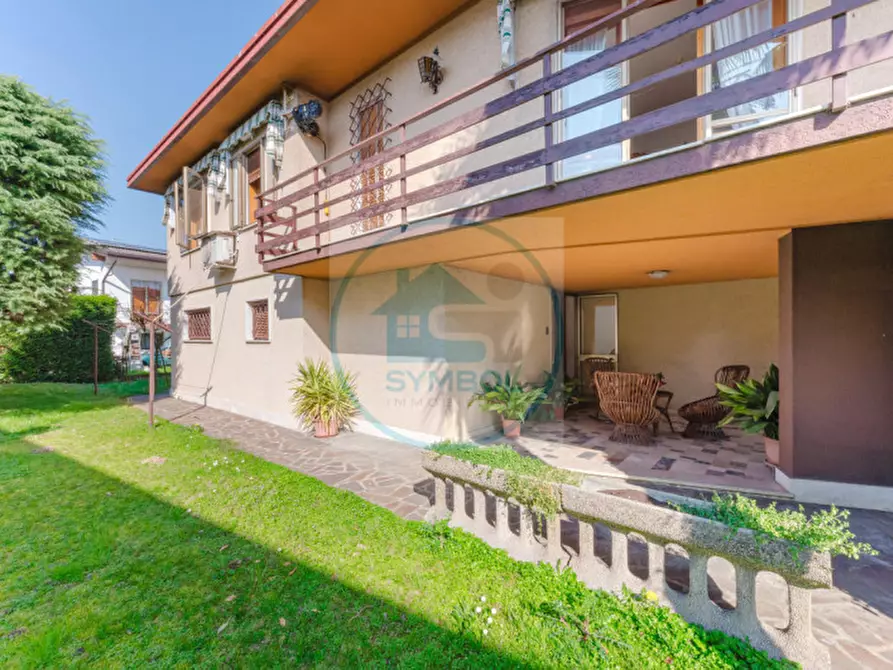 Immagine 25 di Casa indipendente in vendita  in Via Carducci a Salzano