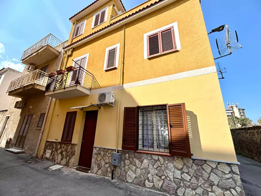 Immagine 3 di Appartamento in vendita  in Vicolo Rossi, 7 a Palermo