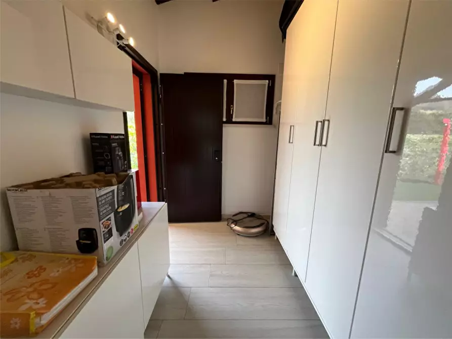 Immagine 12 di Casa indipendente in vendita  a Senigallia