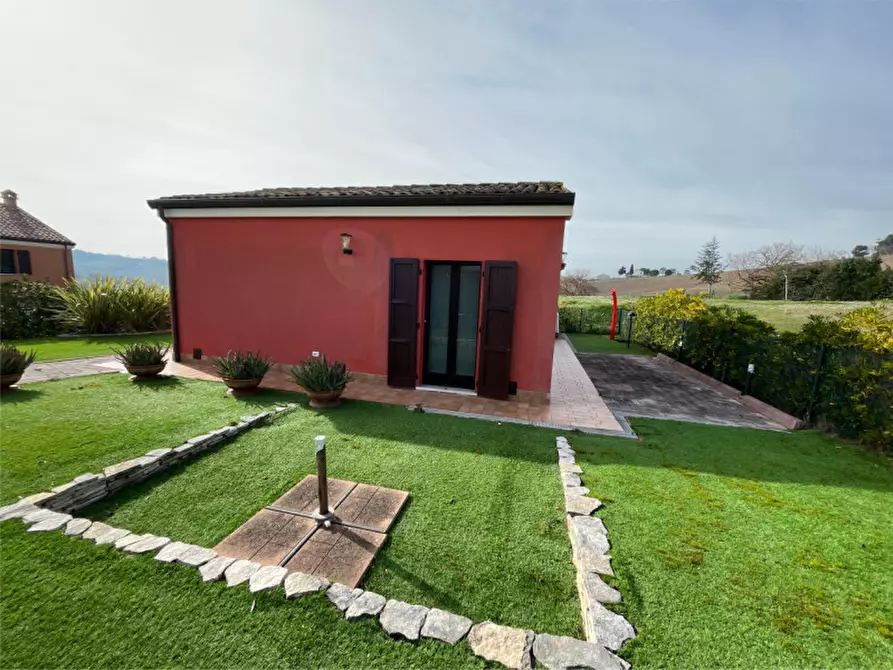 Immagine 24 di Casa indipendente in vendita  a Senigallia