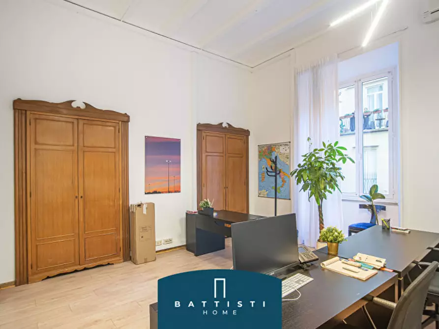 Immagine 3 di Ufficio in affitto  in Via del Tritone a Roma