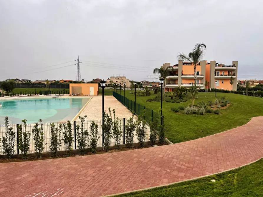 Immagine 4 di Appartamento in vendita  in via monte del marmo a Roma