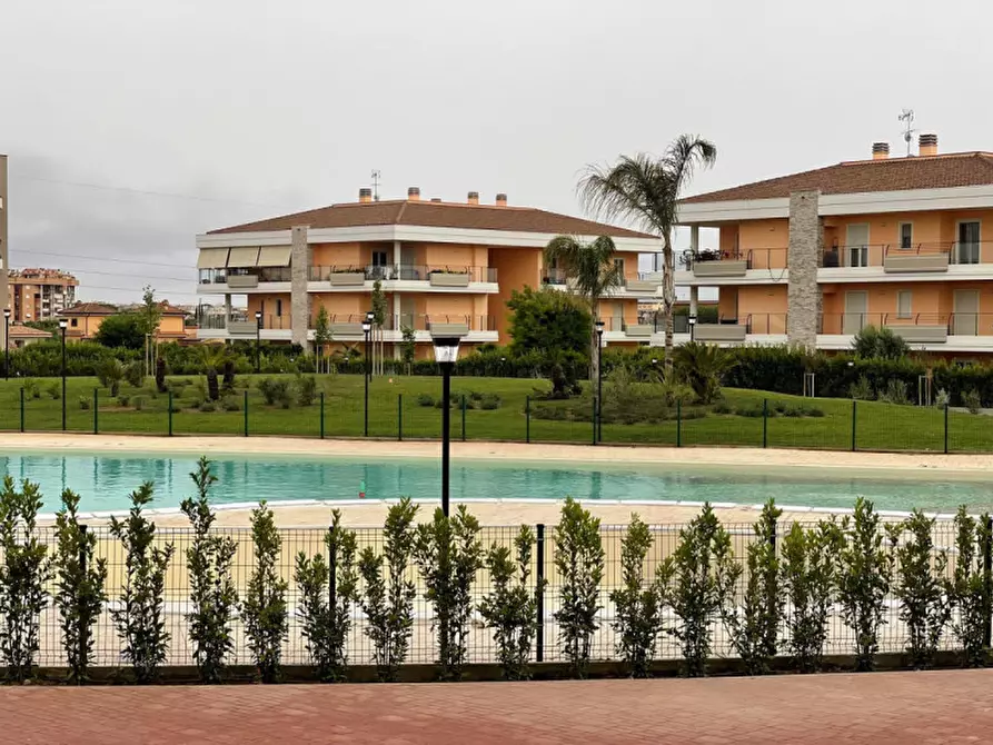 Immagine 6 di Appartamento in vendita  in via monte del marmo a Roma