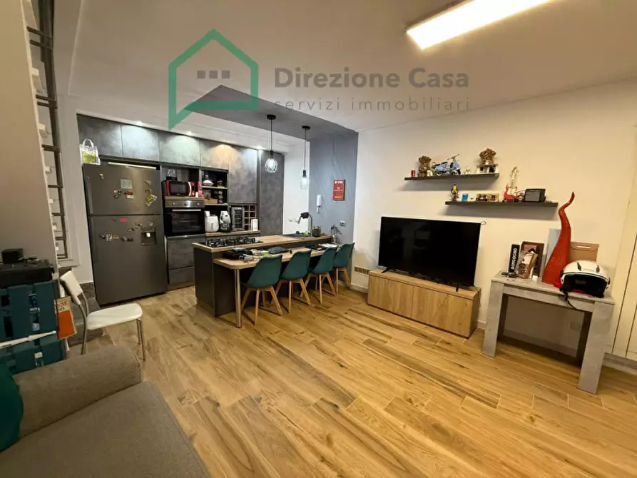 Immagine 1 di Villa in vendita  in strada vicinale cupa costa a Napoli