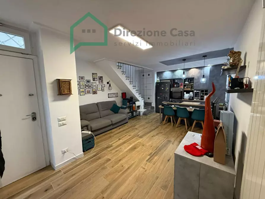 Immagine 2 di Villa in vendita  in strada vicinale cupa costa a Napoli