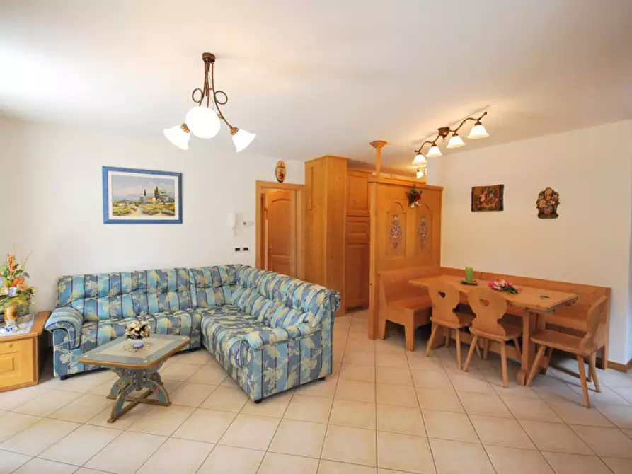 Immagine 2 di Appartamento in affitto  in Via Rizio a Auronzo Di Cadore