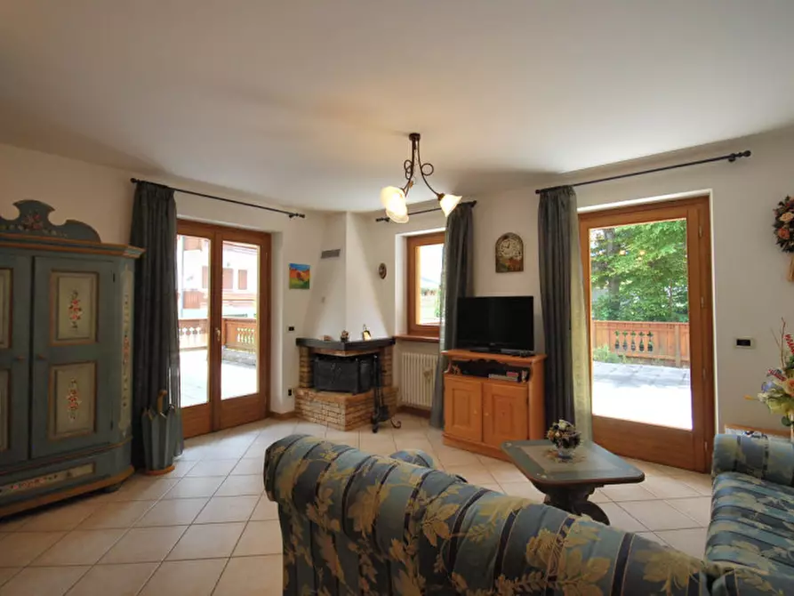 Immagine 4 di Appartamento in affitto  in Via Rizio a Auronzo Di Cadore