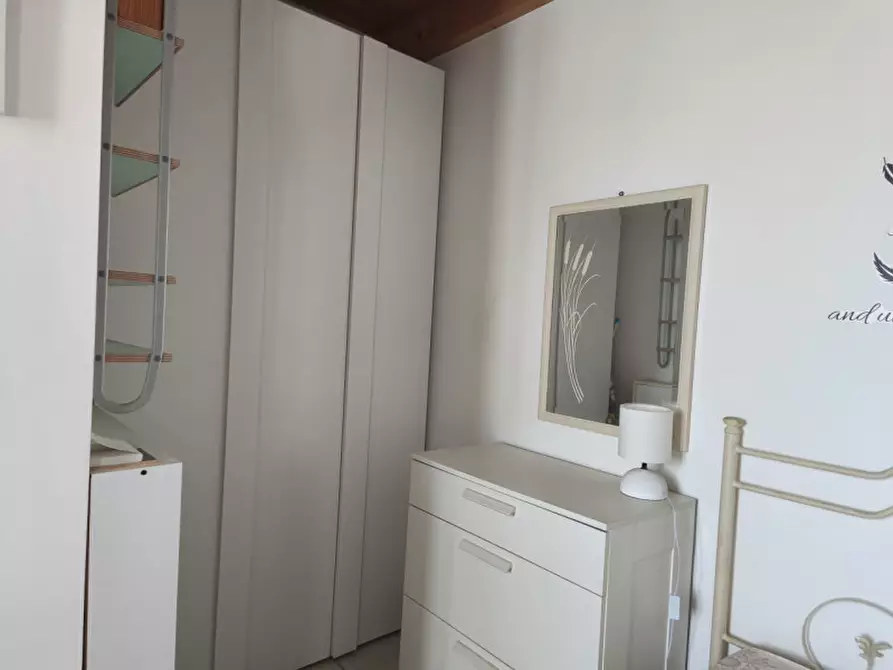 Immagine 10 di Appartamento in affitto  in via NAZIONALE 12 a Recanati