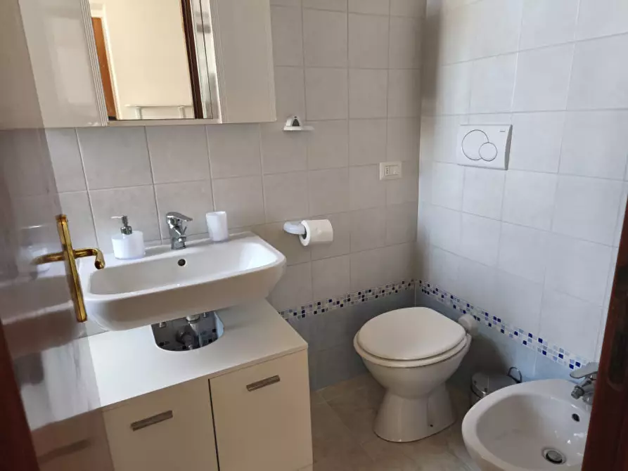 Immagine 12 di Appartamento in affitto  in via NAZIONALE 12 a Recanati