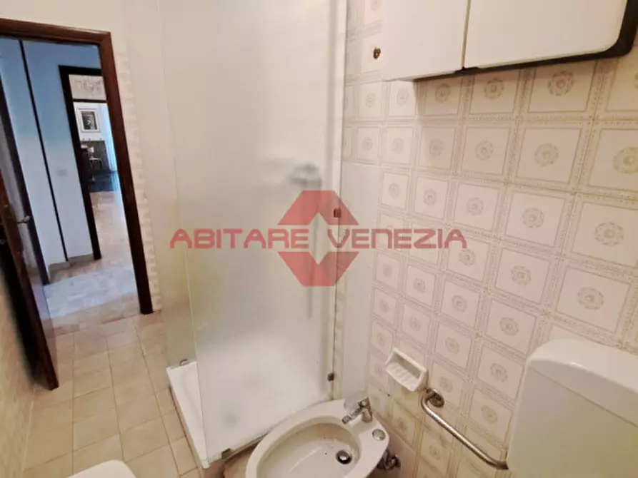 Immagine 15 di Appartamento in vendita  in Via Francesco Morosini 4 a Venezia