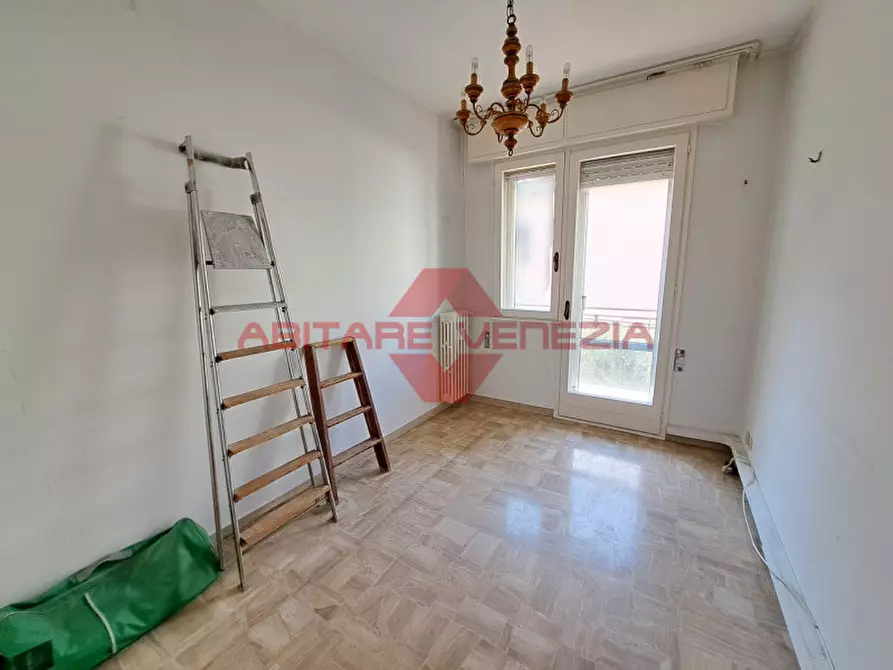 Immagine 19 di Appartamento in vendita  in Via Francesco Morosini 4 a Venezia