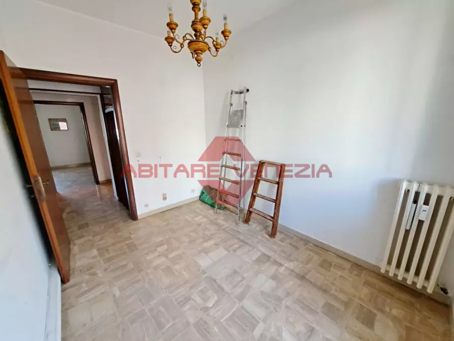 Immagine 20 di Appartamento in vendita  in Via Francesco Morosini 4 a Venezia