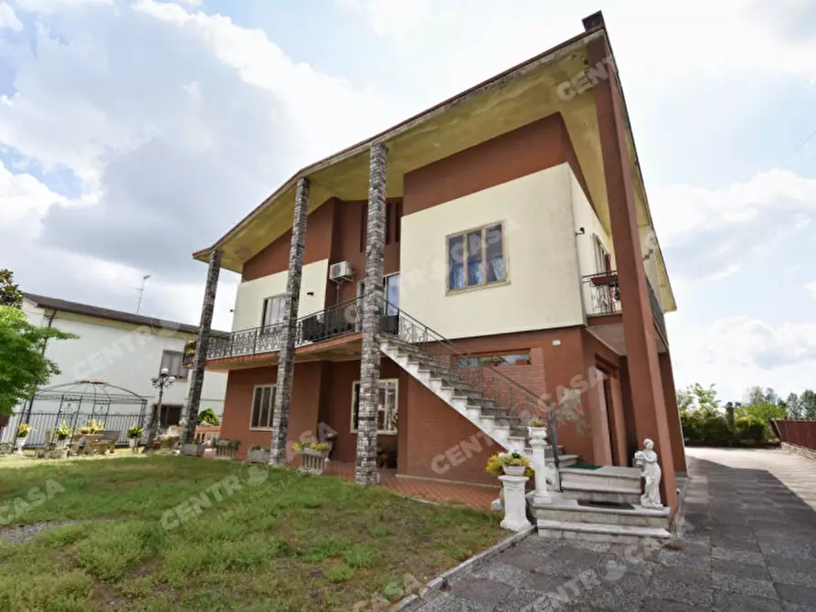 Immagine 4 di Casa indipendente in vendita  a Concamarise