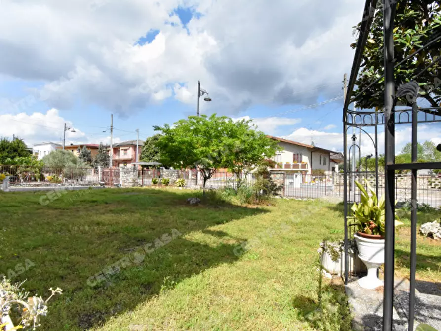 Immagine 14 di Casa indipendente in vendita  a Concamarise