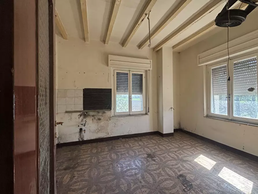 Immagine 15 di Casa bifamiliare in vendita  in Strada Chiesa di Castelnovo 20 a Parma