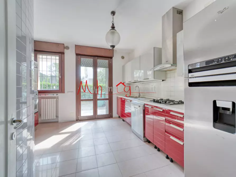 Immagine 5 di Appartamento in vendita  in Via Valerio Flacco a Abano Terme