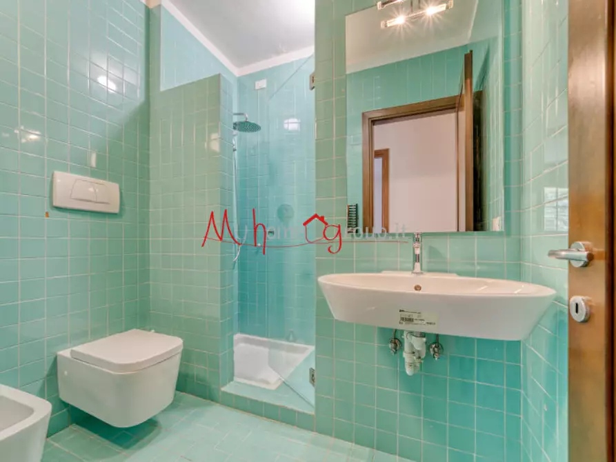 Immagine 17 di Appartamento in vendita  in Via Valerio Flacco a Abano Terme