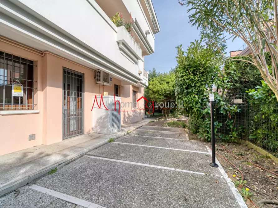 Immagine 26 di Appartamento in vendita  in Via Valerio Flacco a Abano Terme