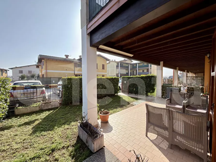 Immagine 3 di Appartamento in vendita  in via Campagnoli 3c a Montichiari