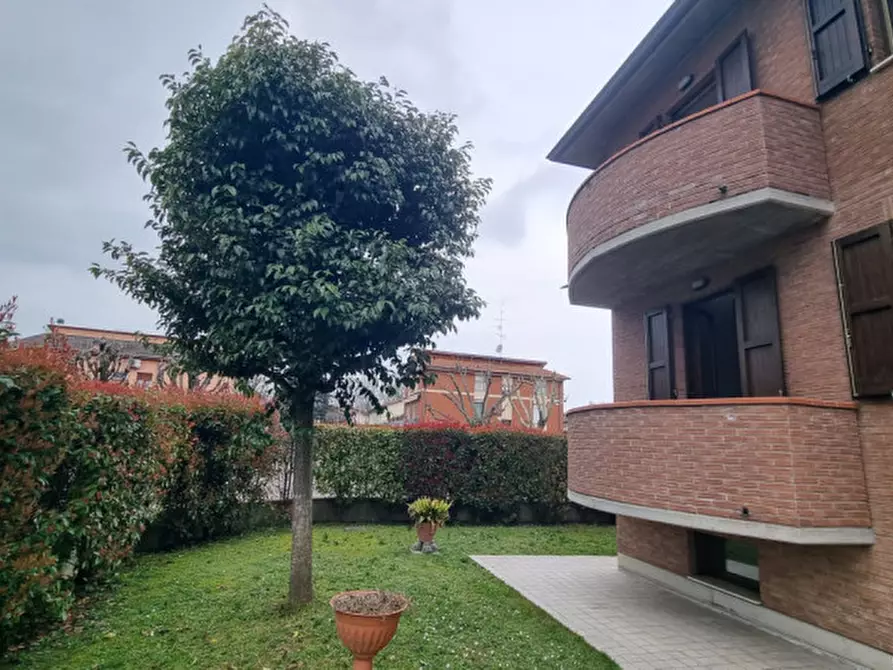 Immagine 2 di Appartamento in vendita  in VIA A. Frank a San Martino In Rio