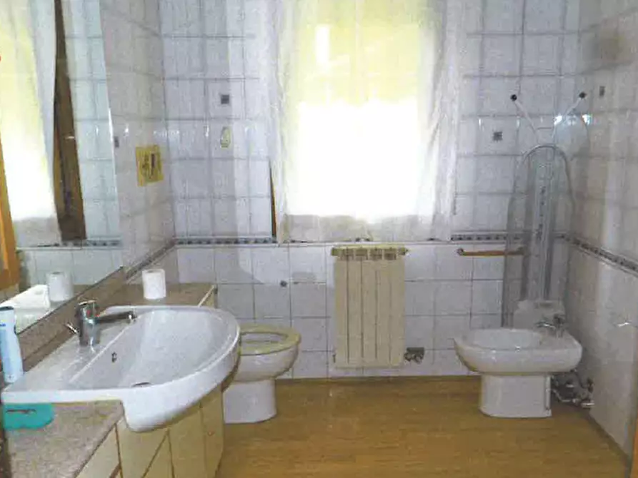 Immagine 7 di Appartamento in vendita  in Via Guido Galli, 10 a Stra