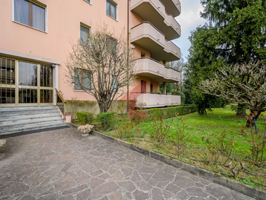 Immagine 7 di Appartamento in vendita  in Via Paradigna 10 a Parma