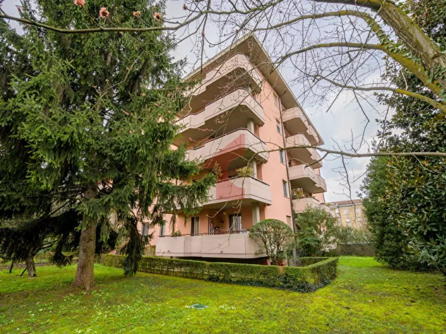 Immagine 8 di Appartamento in vendita  in Via Paradigna 10 a Parma