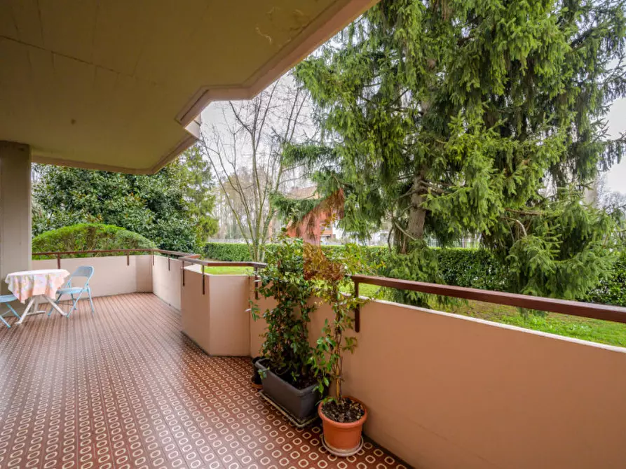 Immagine 32 di Appartamento in vendita  in Via Paradigna 10 a Parma