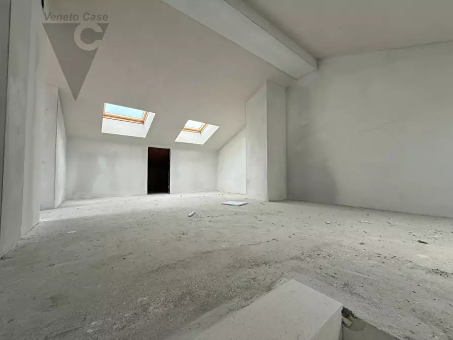 Immagine 24 di Casa trifamiliare in vendita  a Legnaro