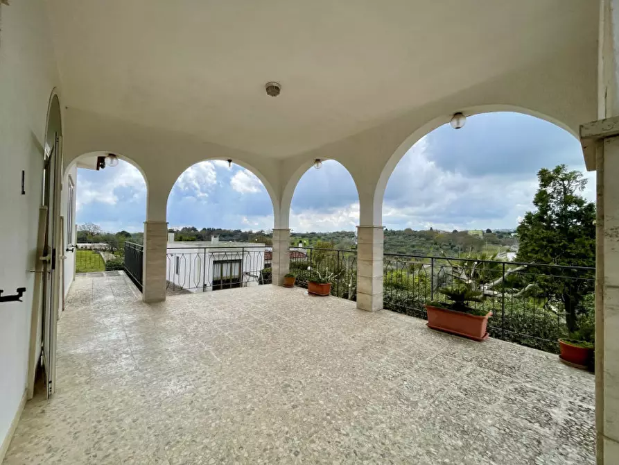 Immagine 2 di Villa in vendita  in contrada monte a Cisternino