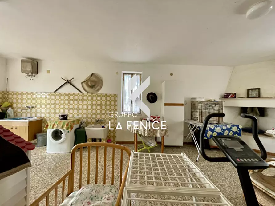 Immagine 39 di Villa in vendita  in contrada monte a Cisternino