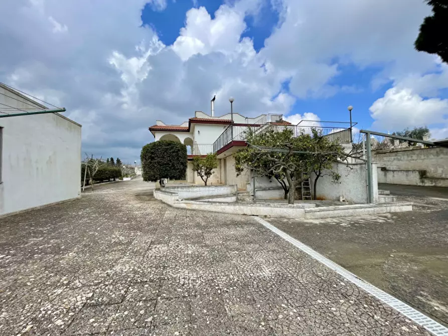 Immagine 47 di Villa in vendita  in contrada monte a Cisternino