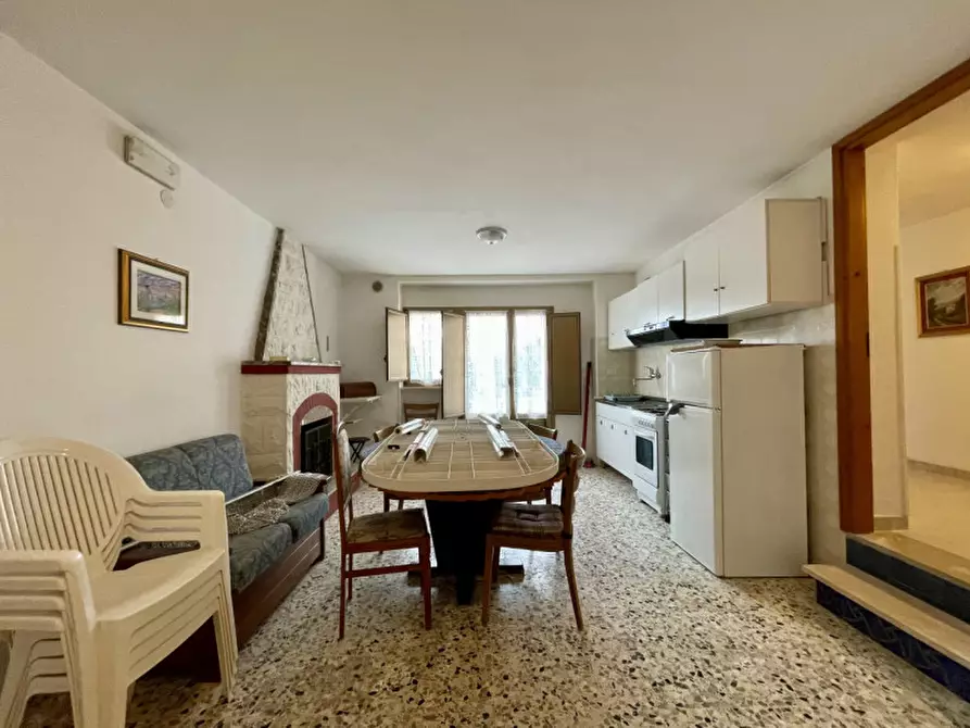 Immagine 78 di Villa in vendita  in contrada monte a Cisternino