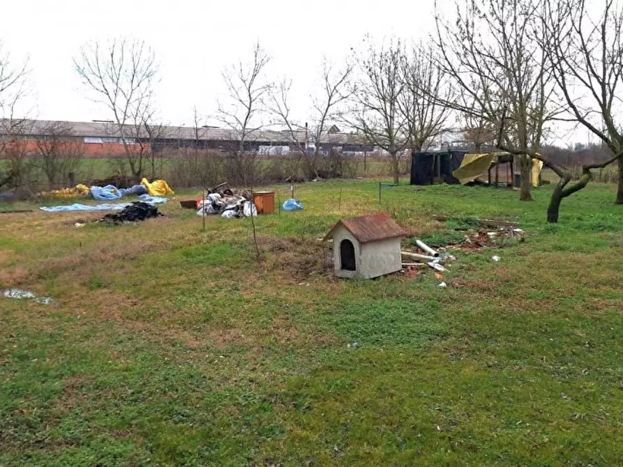 Immagine 15 di Rustico / casale in vendita  in Via Ponte Bianco, 16, 41031 Camposanto MO, Italia a Camposanto