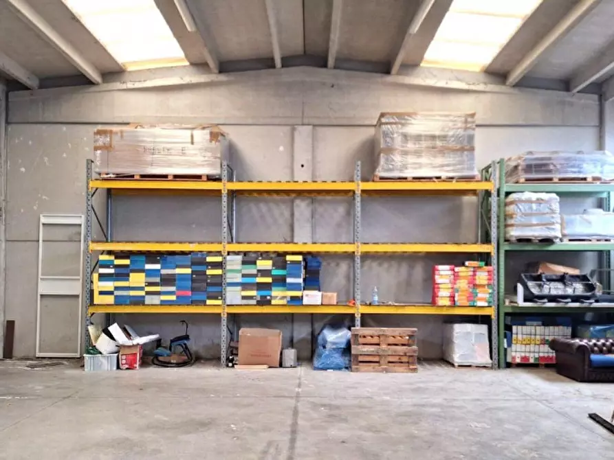 Immagine 5 di Capannone industriale in vendita  in Via del Lavoro, 30A, 41051 Castelnuovo Rangone MO, Italia a Castelnuovo Rangone