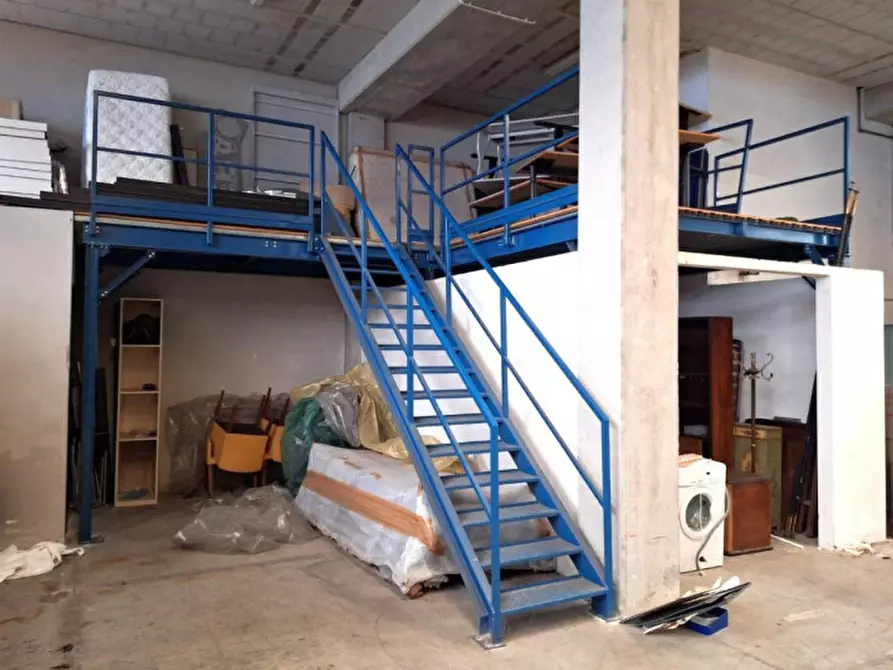 Immagine 10 di Capannone industriale in vendita  in Via del Lavoro, 30A, 41051 Castelnuovo Rangone MO, Italia a Castelnuovo Rangone