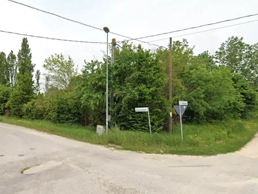 Immagine 15 di Rustico / casale in vendita  in Via Madonna, 17, 41031 Camposanto MO, Italia a Camposanto