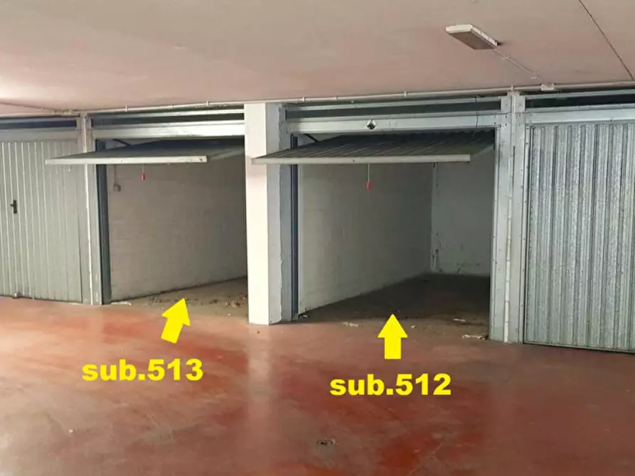 Immagine 4 di Posto auto in vendita  in Via Giuseppe Berto, 5, 00142 Roma RM, Italia a Roma