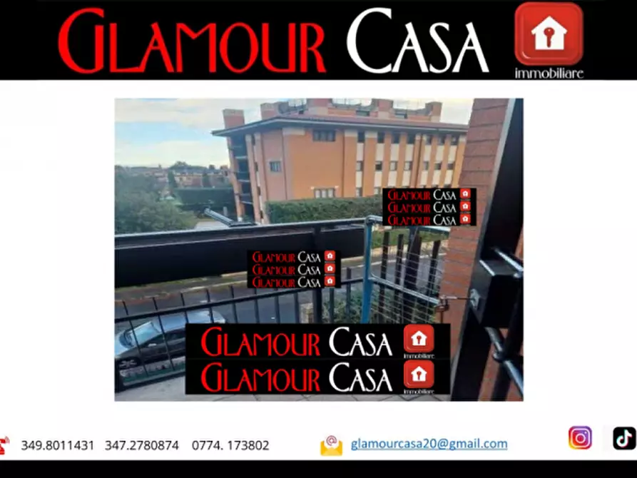 Immagine 4 di Villa in vendita  in Via Antonimina a Roma