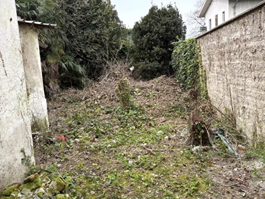 Immagine 9 di Palazzo in vendita  in Via Venti Settembre, 6 a Pozzuolo Del Friuli