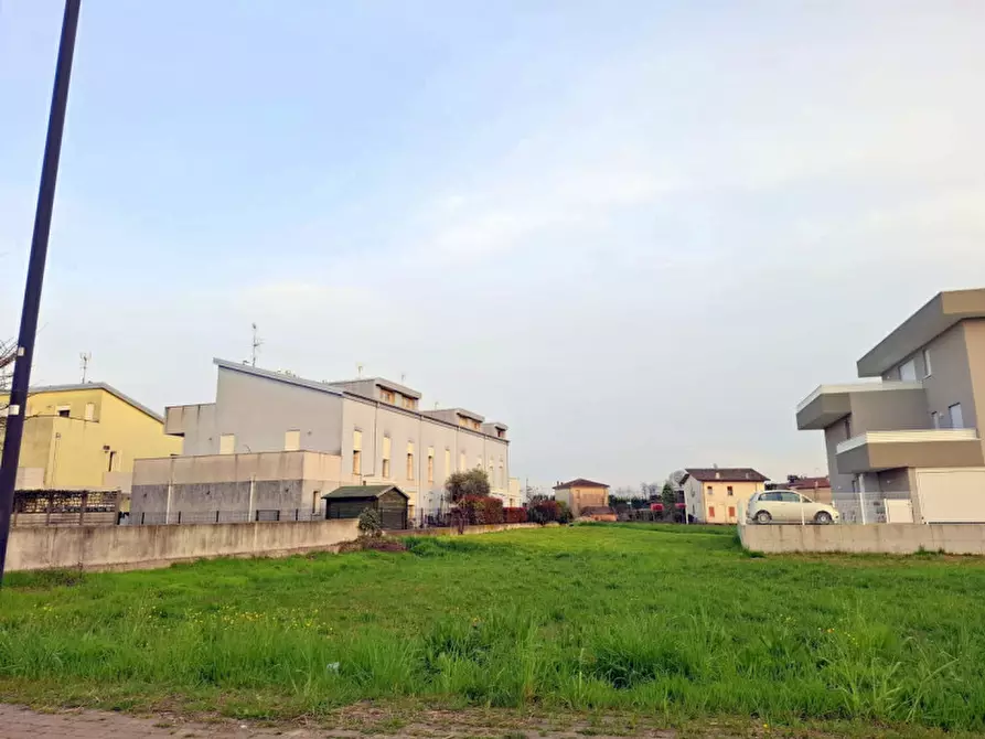 Immagine 3 di Terreno in vendita  in Via degli Scavi a Montegrotto Terme