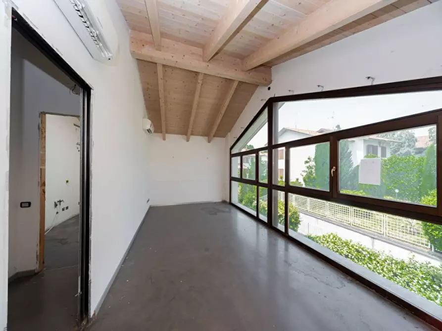 Immagine 8 di Ufficio in affitto  in Via Lauro Vezzani 3 a Bernareggio