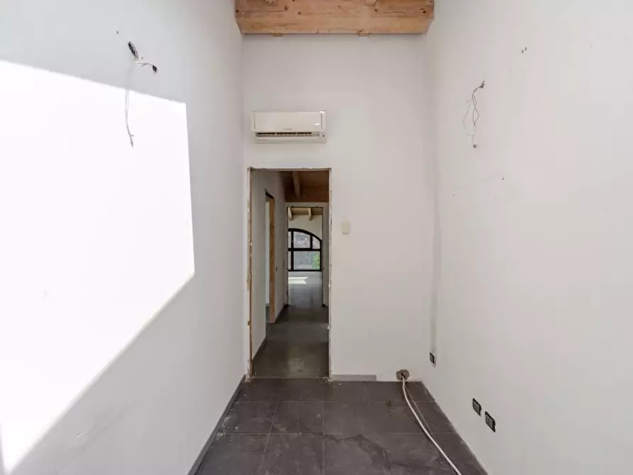 Immagine 25 di Ufficio in affitto  in Via Lauro Vezzani 3 a Bernareggio