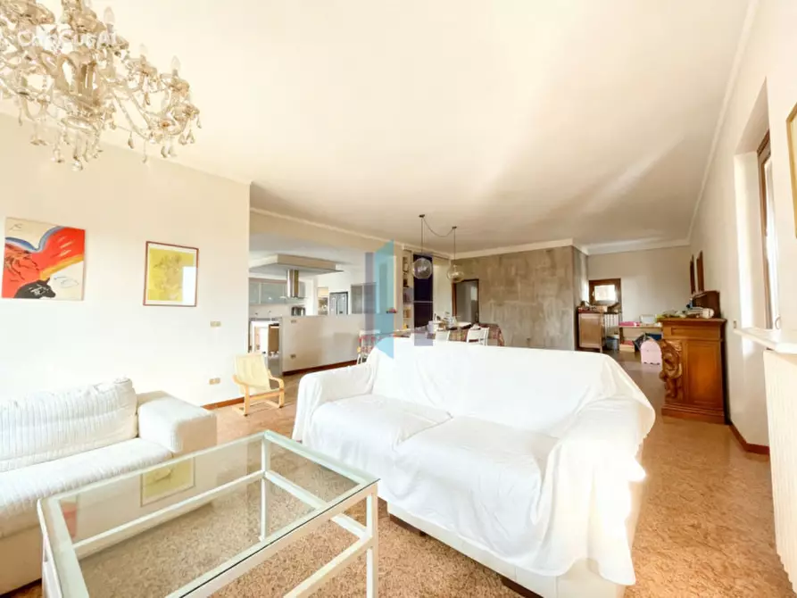 Immagine 2 di Villa in vendita  in via pedrocchetta a Cazzago San Martino