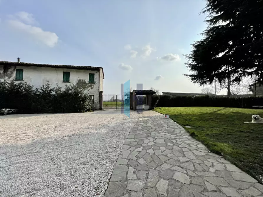 Immagine 37 di Villa in vendita  in via pedrocchetta a Cazzago San Martino