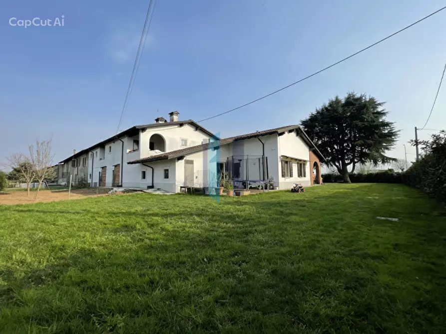 Immagine 41 di Villa in vendita  in via pedrocchetta a Cazzago San Martino