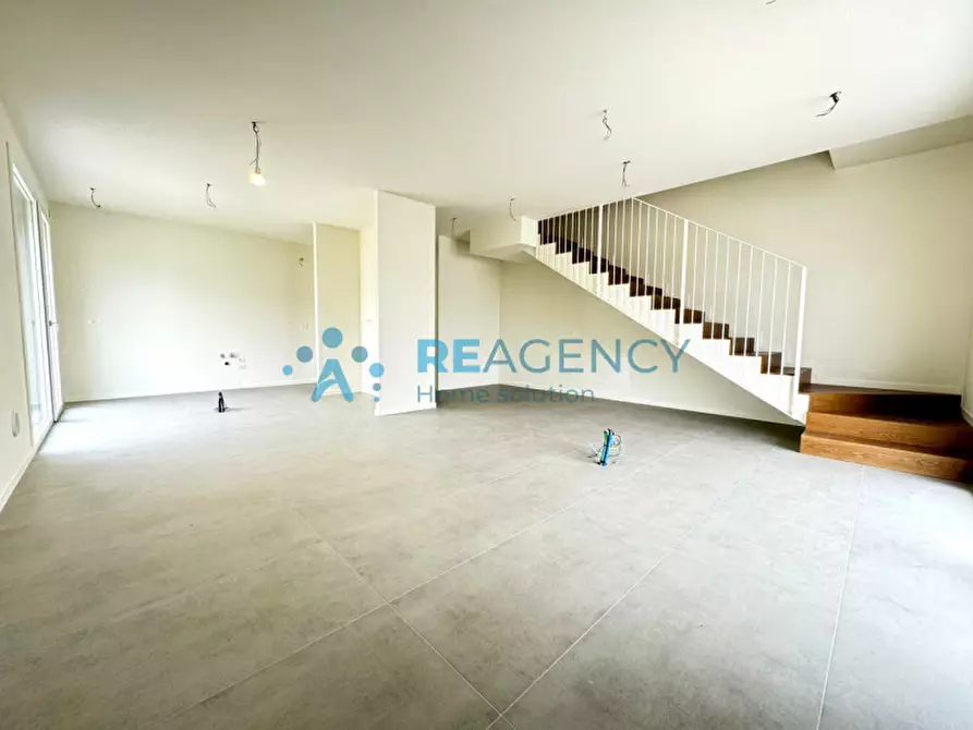 Immagine 8 di Villa in vendita  in Via Santa Chiara a Bassano Del Grappa