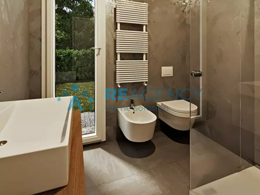 Immagine 15 di Villa in vendita  in Via Santa Chiara a Bassano Del Grappa